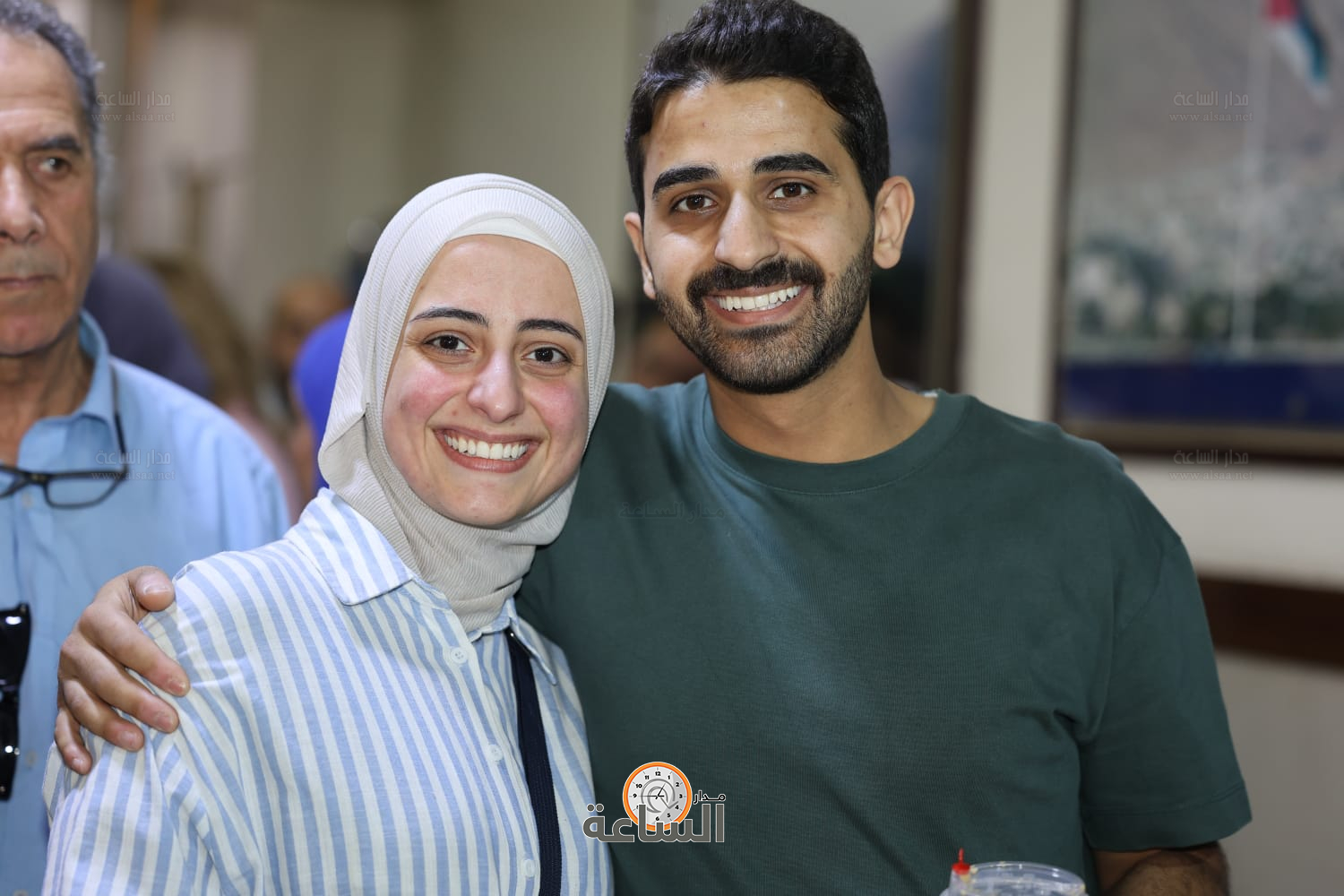 Madar Al-Saa Images 0.11767348082067963