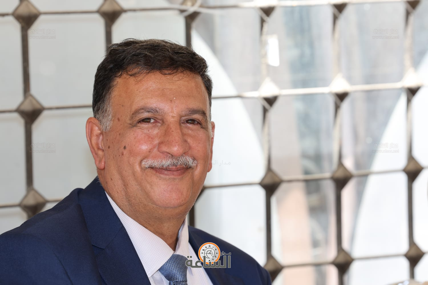 Madar Al-Saa Images 0.44657599841821627