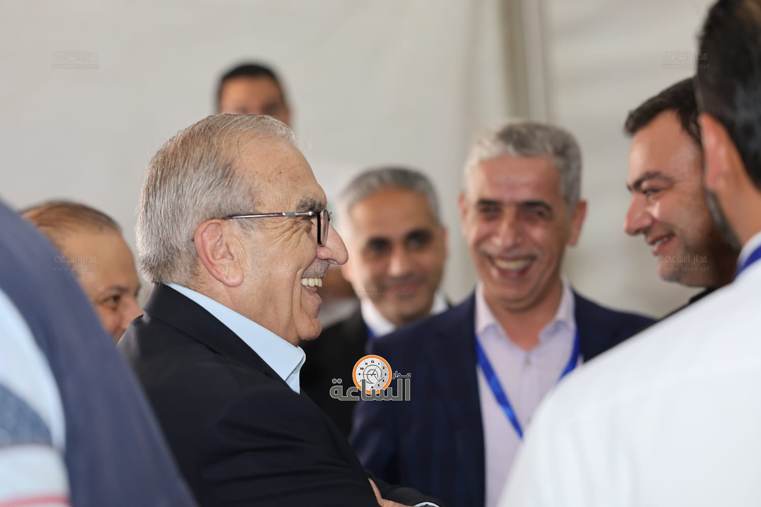 Madar Al-Saa Images 0.6900227175682422