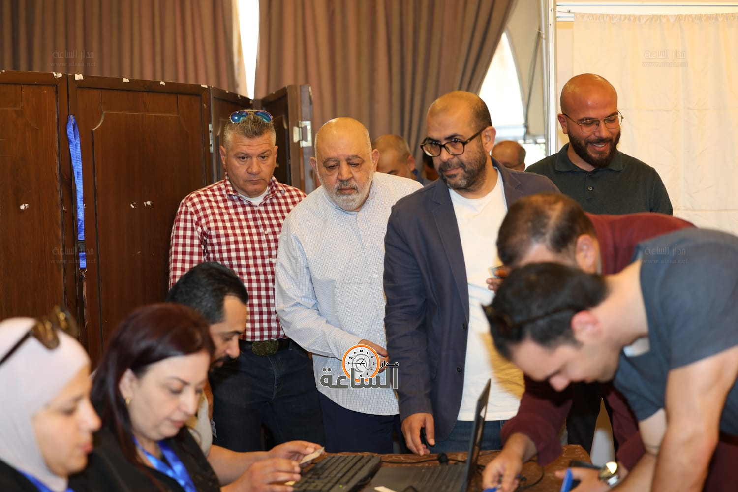 Madar Al-Saa Images 0.32972203987122983