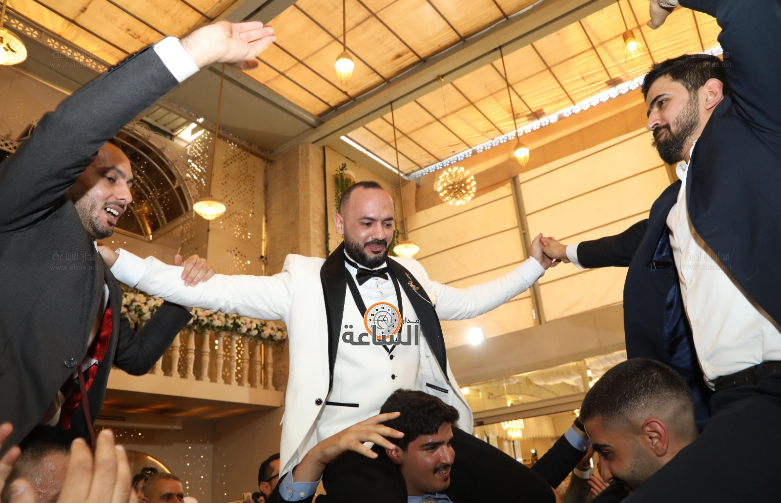 Madar Al-Saa Images 0.34085355640994175