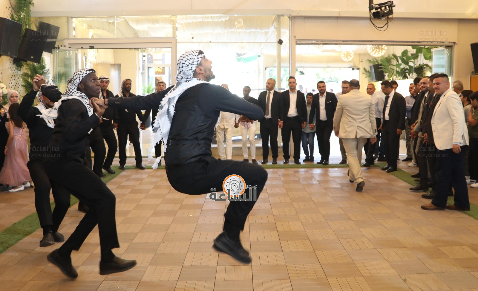 Madar Al-Saa Images 0.25281073594131254