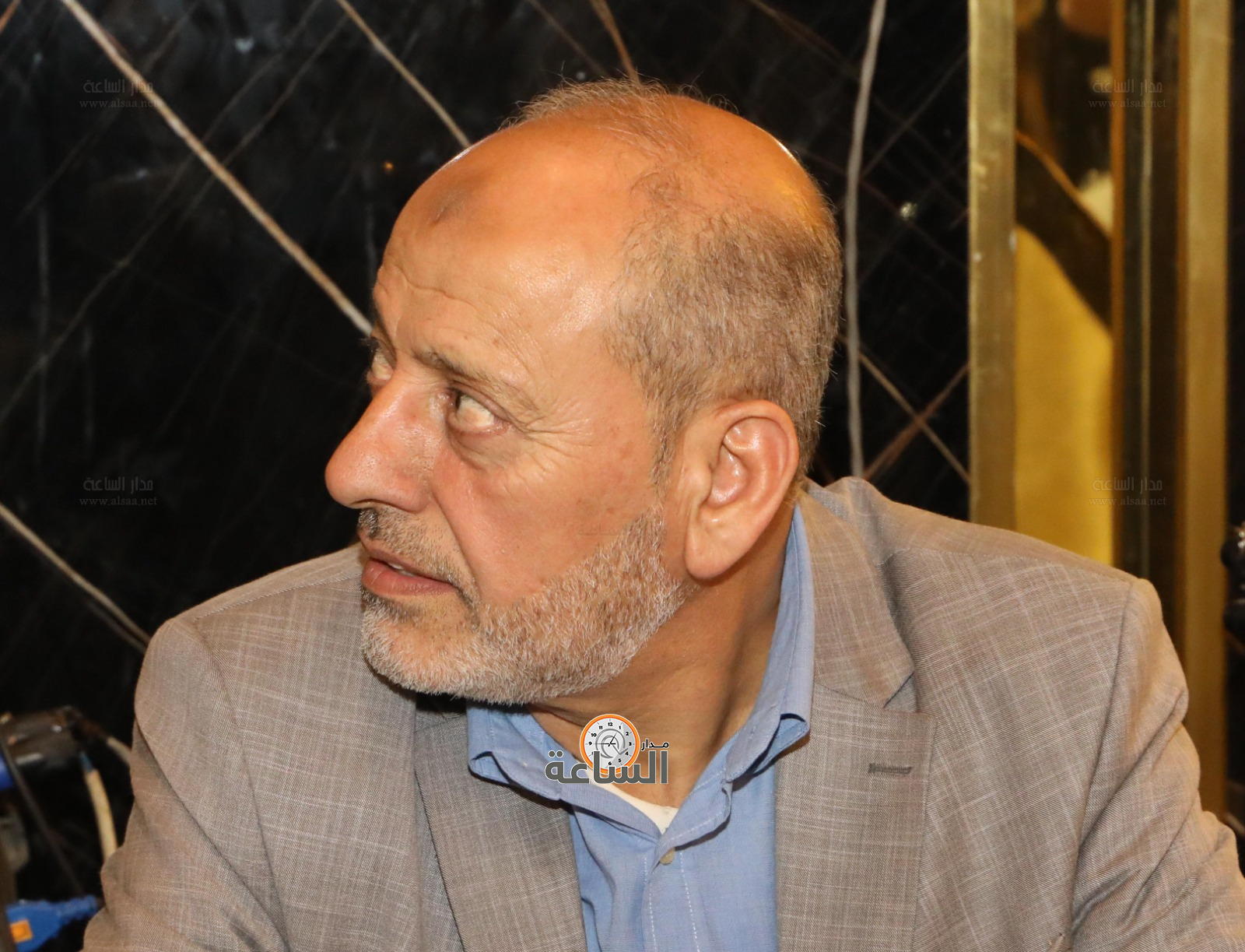 Madar Al-Saa Images 0.4654090353728071