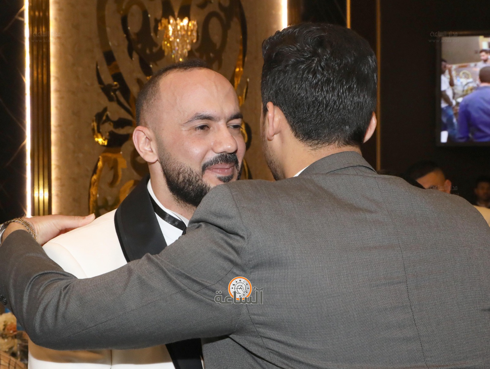 Madar Al-Saa Images 0.748548396290385