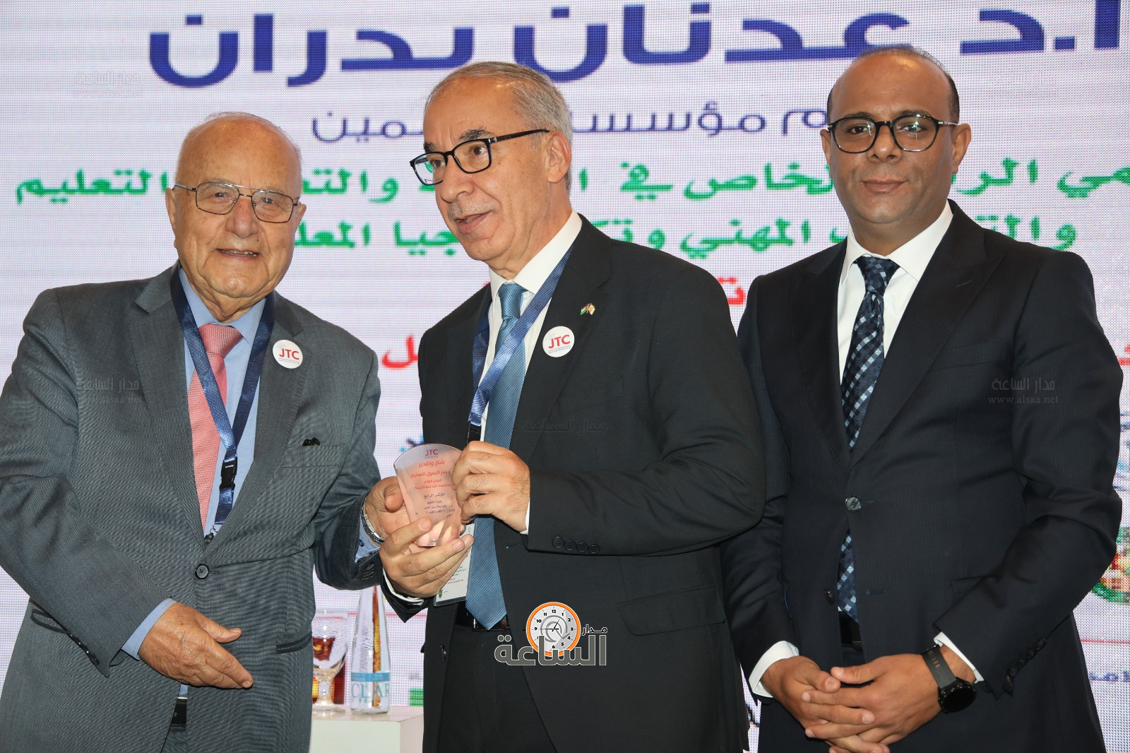 Madar Al-Saa Images 0.6563211044513819