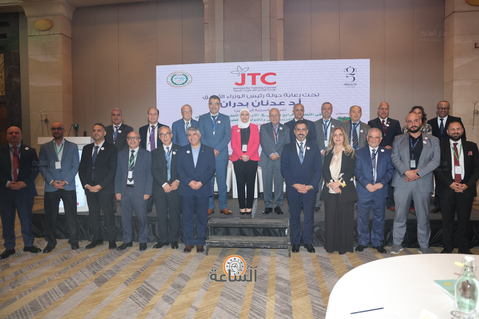 Madar Al-Saa Images 0.9850079978699497