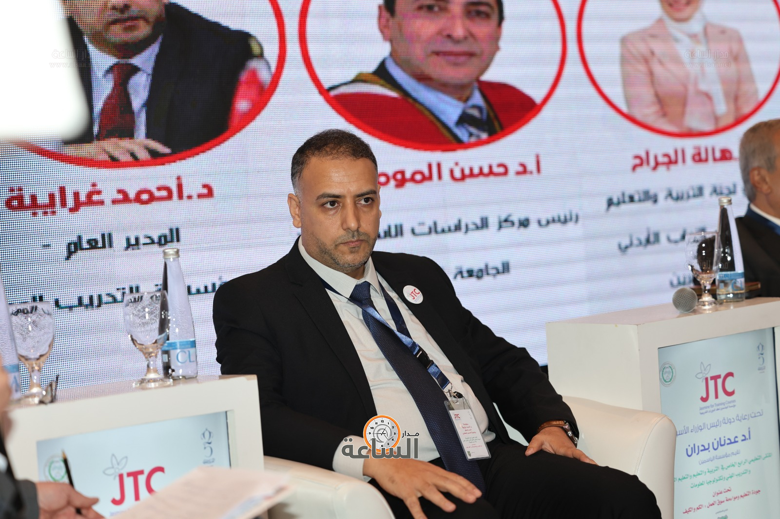 Madar Al-Saa Images 0.664416197436161