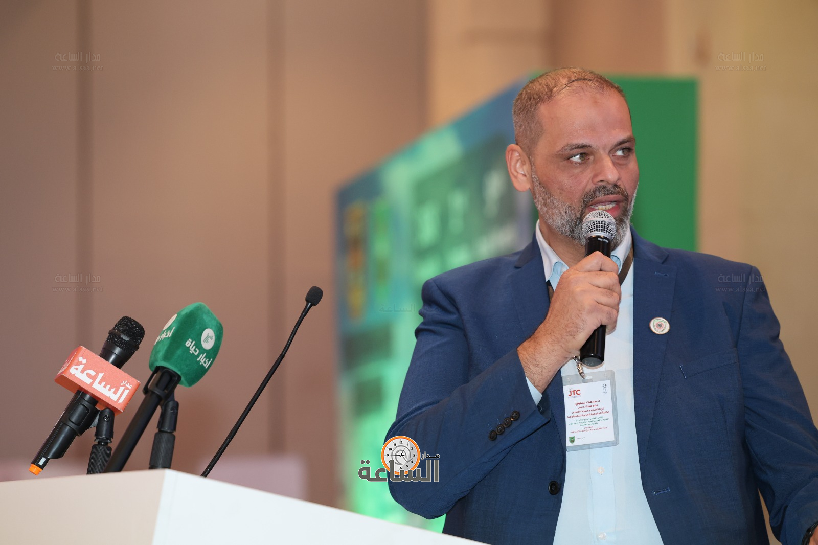 Madar Al-Saa Images 0.9858962360906487