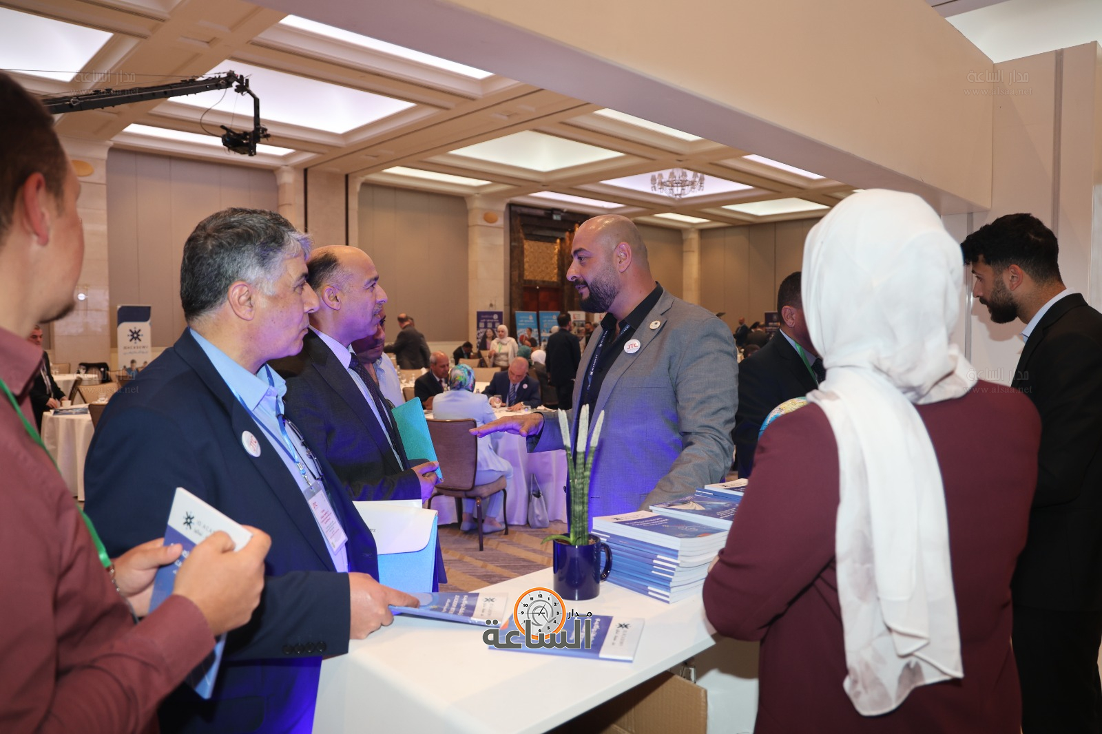 Madar Al-Saa Images 0.2501804415936194