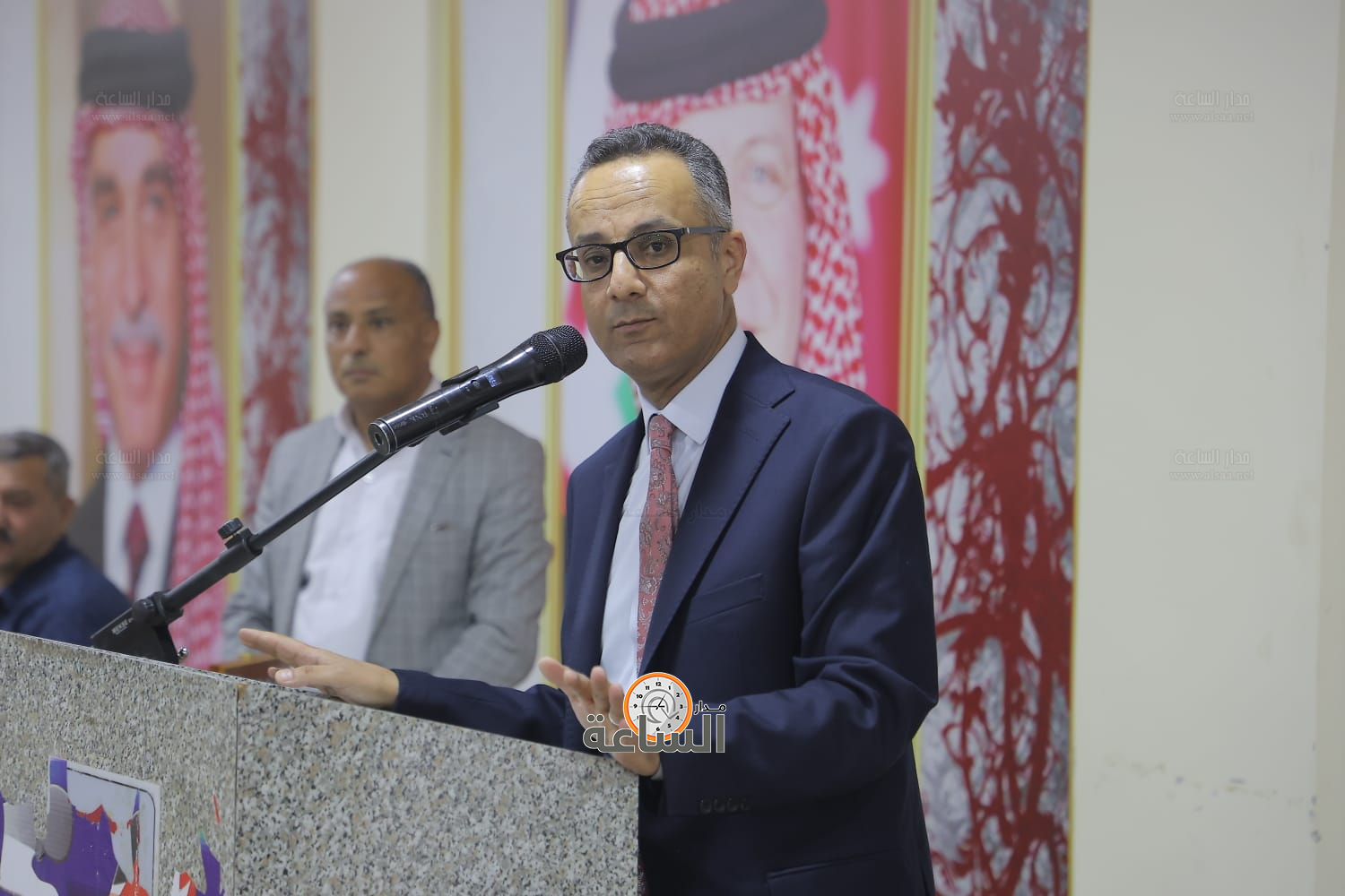 Madar Al-Saa Images 0.0008777974236996444