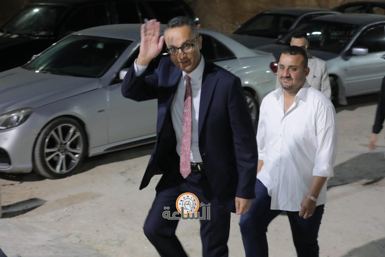 Madar Al-Saa Images 0.9602774812862127