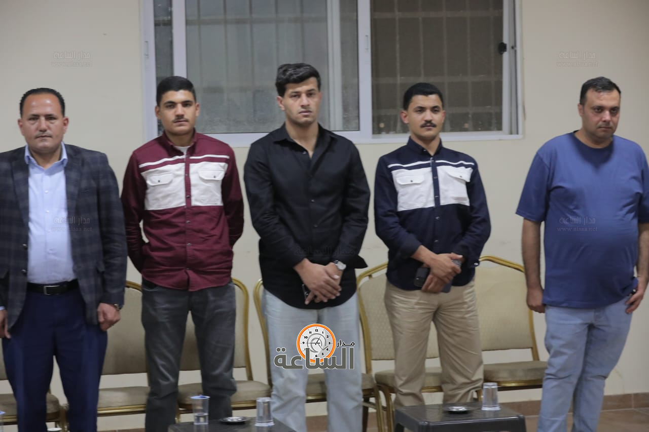 Madar Al-Saa Images 0.42690360139543426