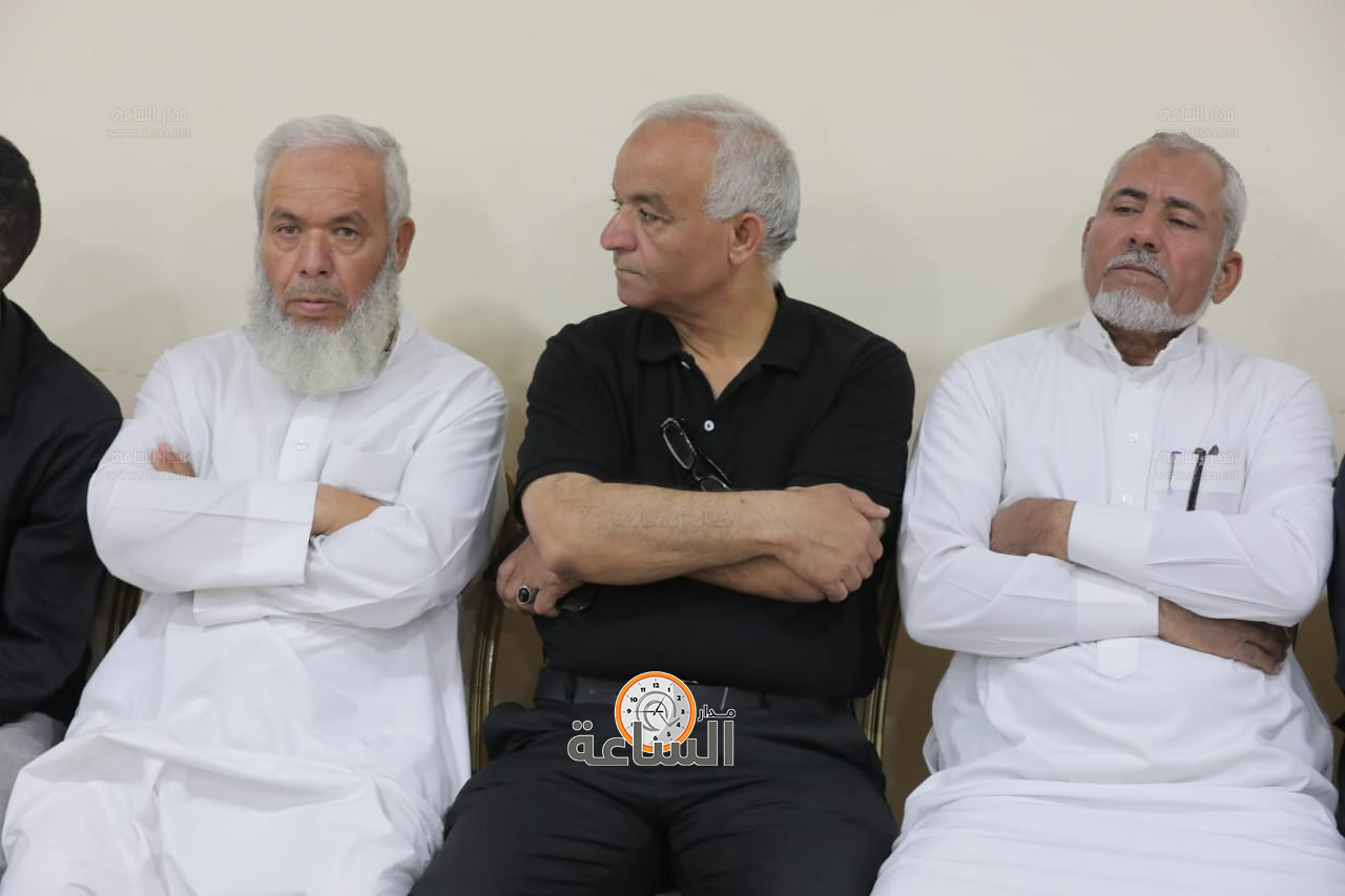 Madar Al-Saa Images 0.9500898503786759