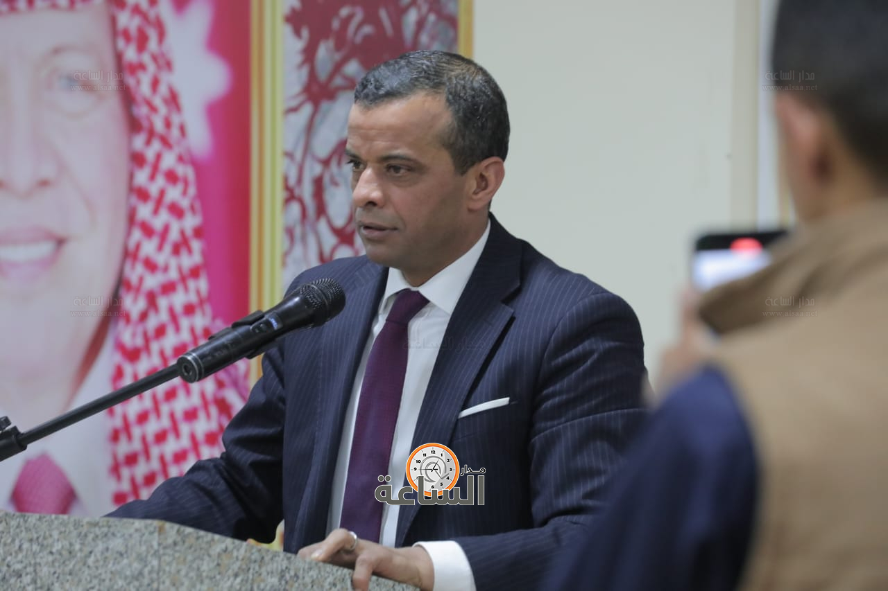 Madar Al-Saa Images 0.12400294415400104