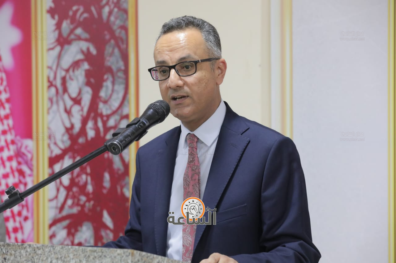 Madar Al-Saa Images 0.8317348563507116