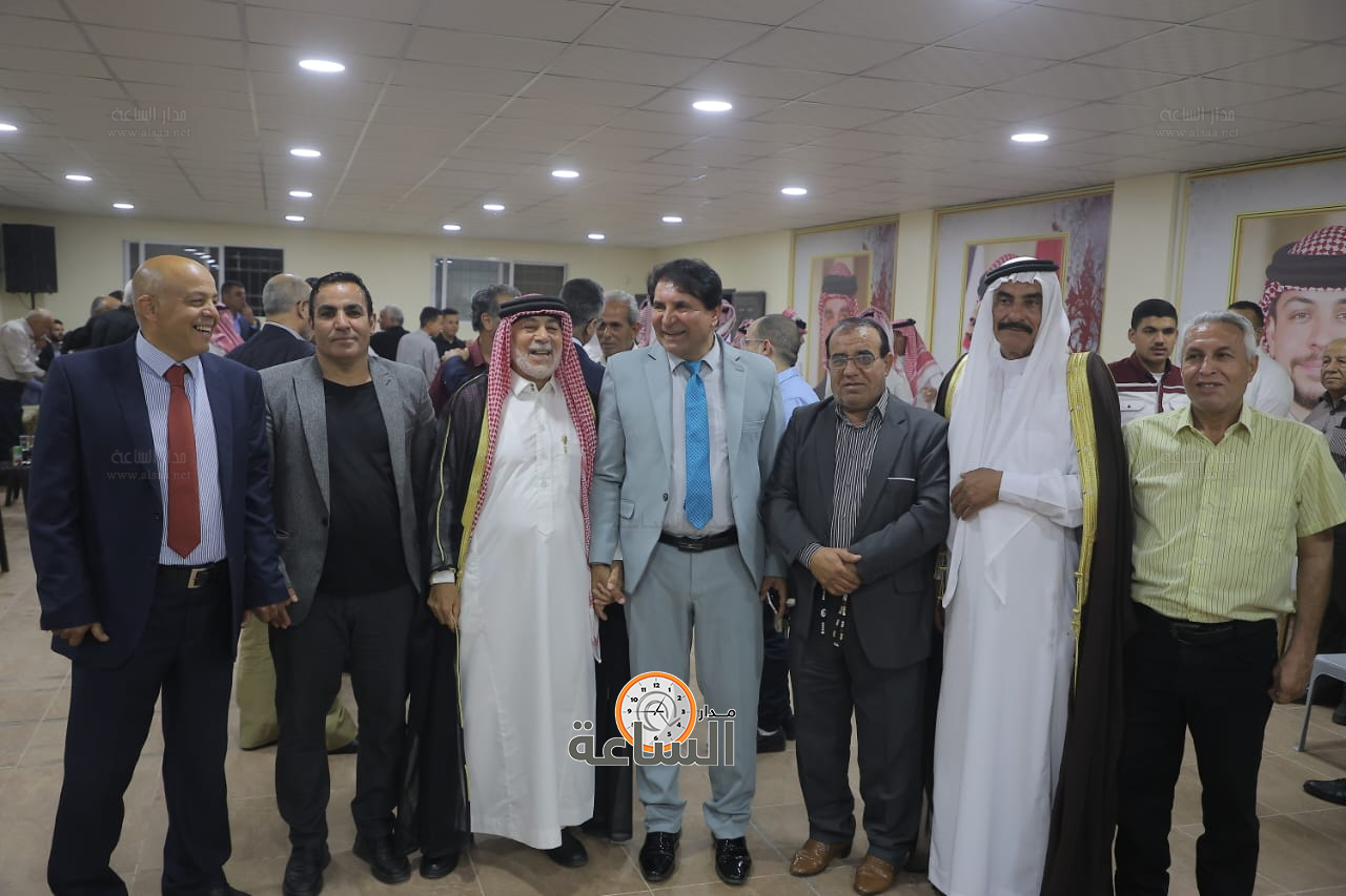 Madar Al-Saa Images 0.00032919954037213817