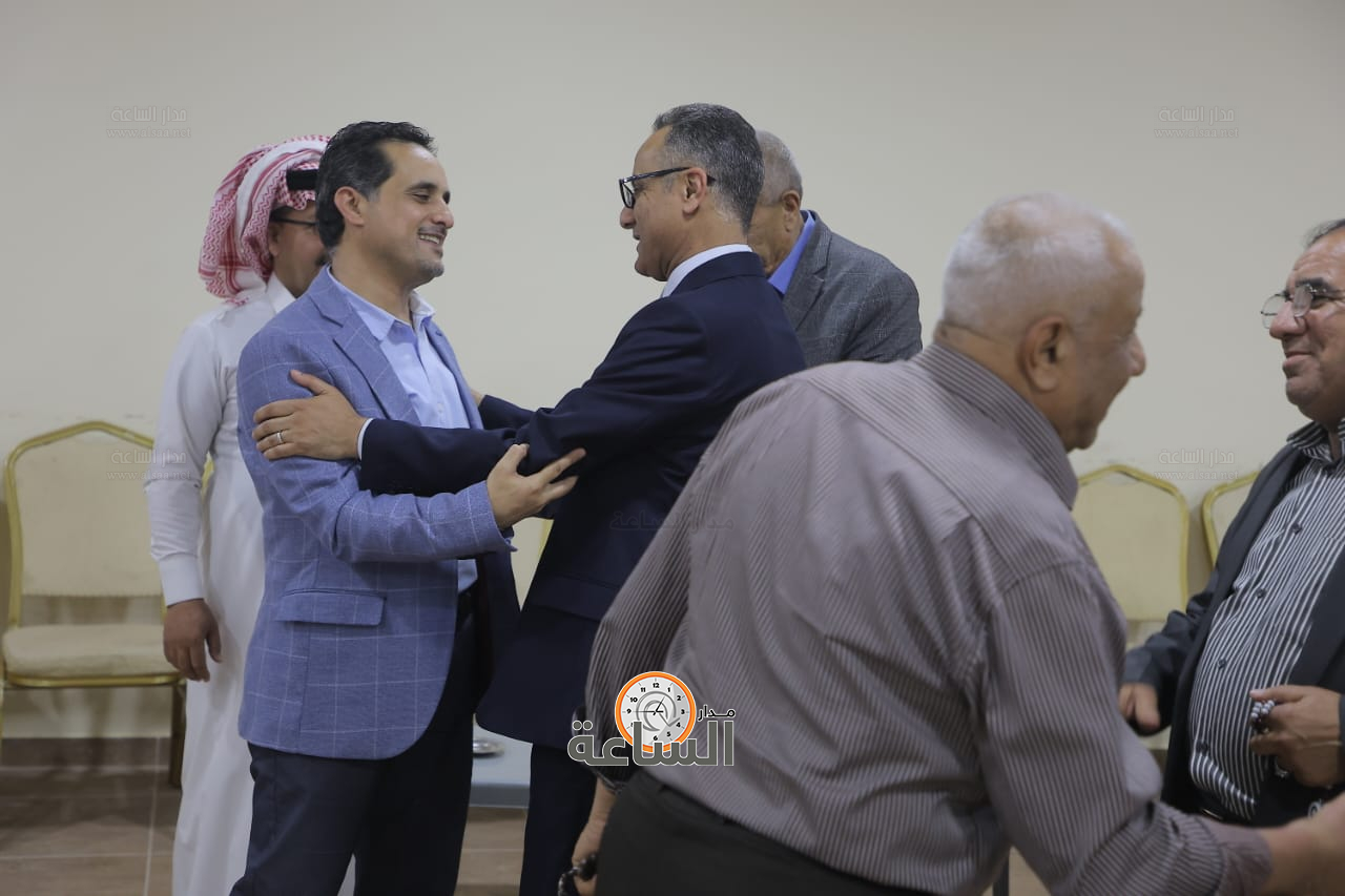 Madar Al-Saa Images 0.7617791003854167