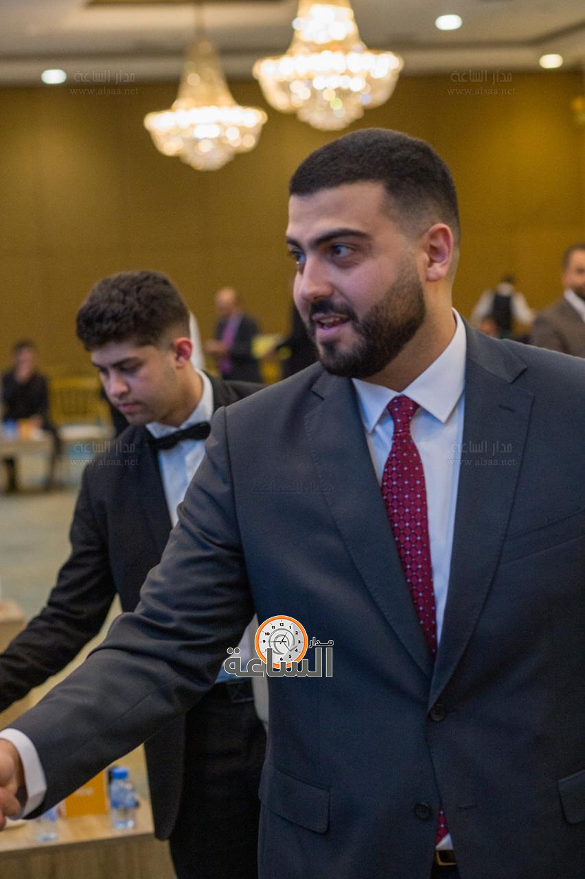 Madar Al-Saa Images 0.7178110036299805