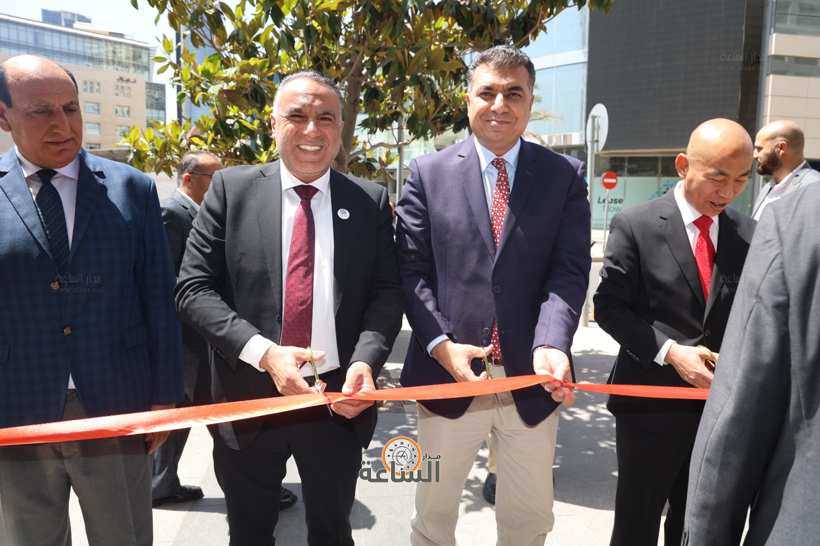 Madar Al-Saa Images 0.3409445018357874