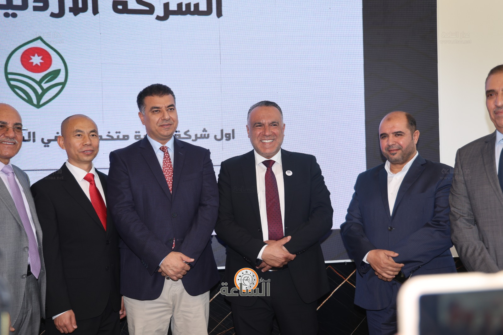 Madar Al-Saa Images 0.7426568630975672