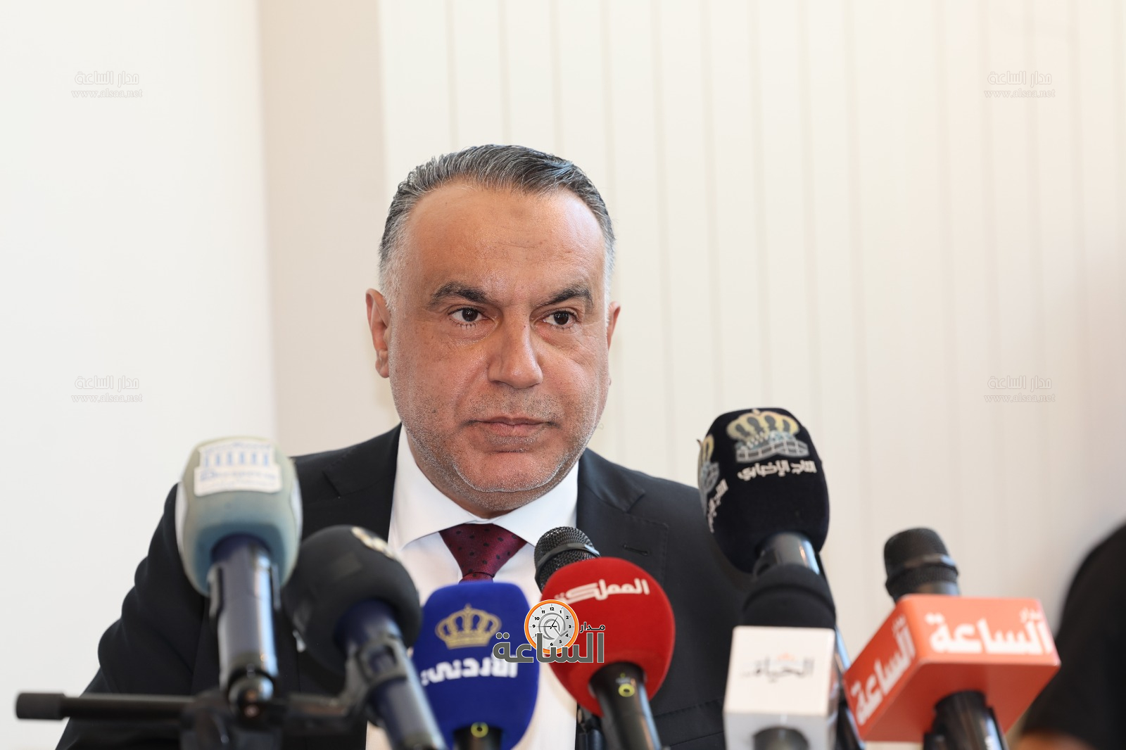 Madar Al-Saa Images 0.05169063605423596