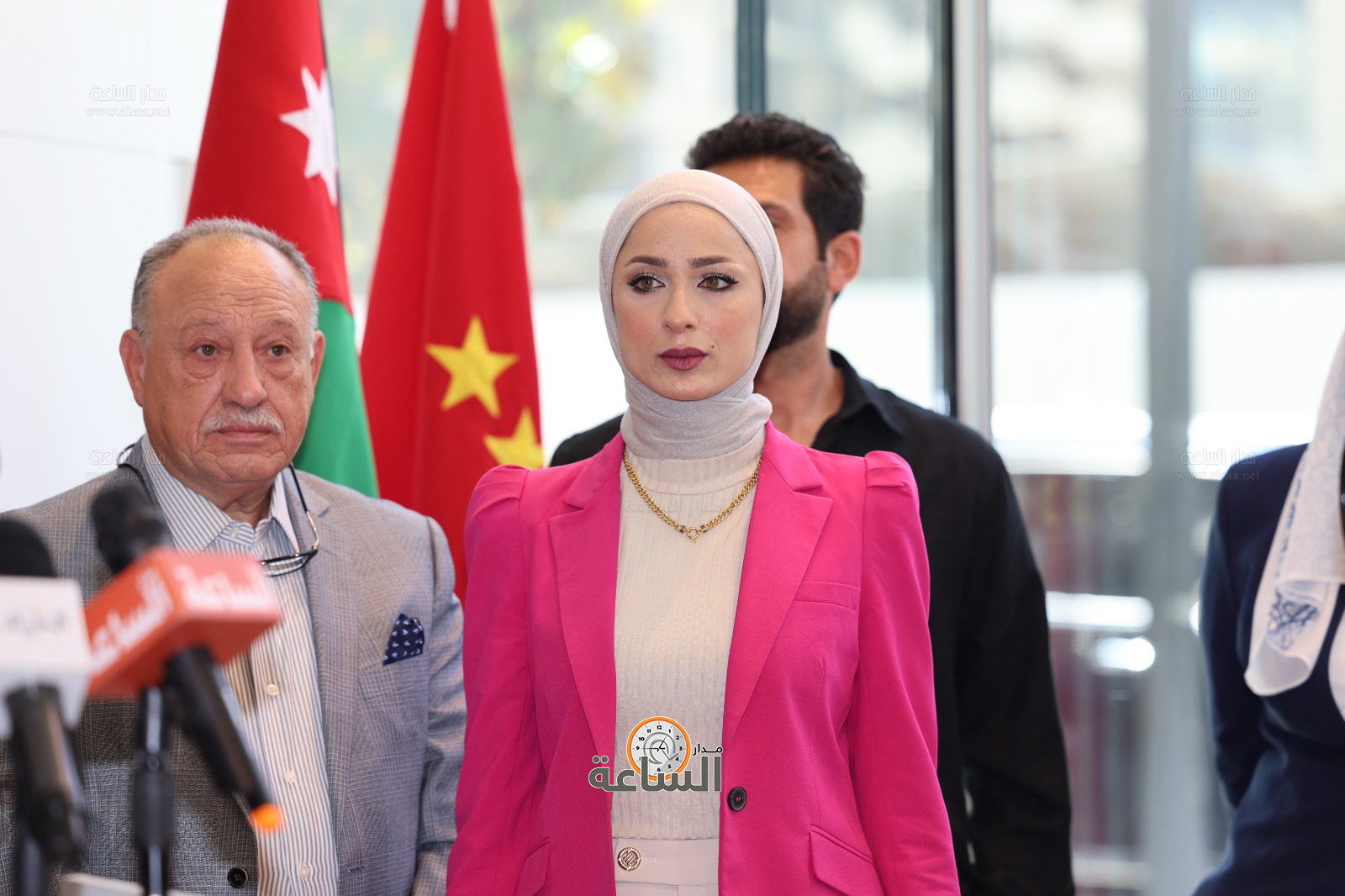 Madar Al-Saa Images 0.16149101591167137