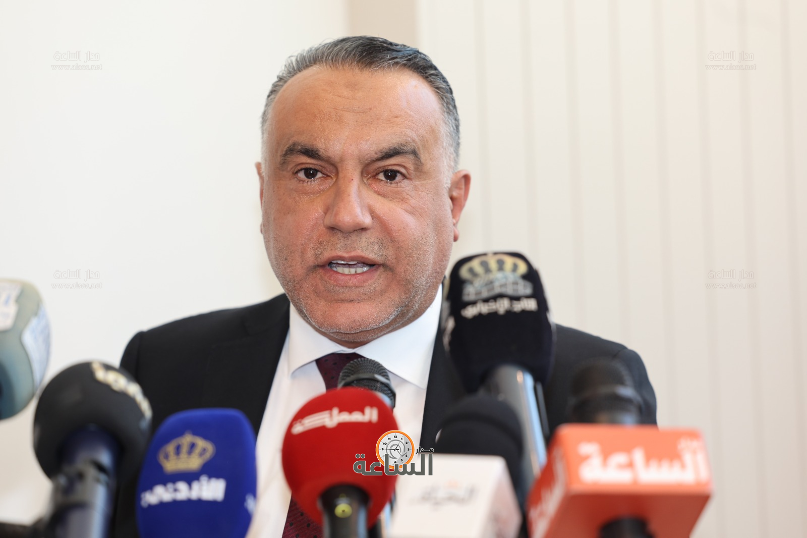 Madar Al-Saa Images 0.3857754020660793