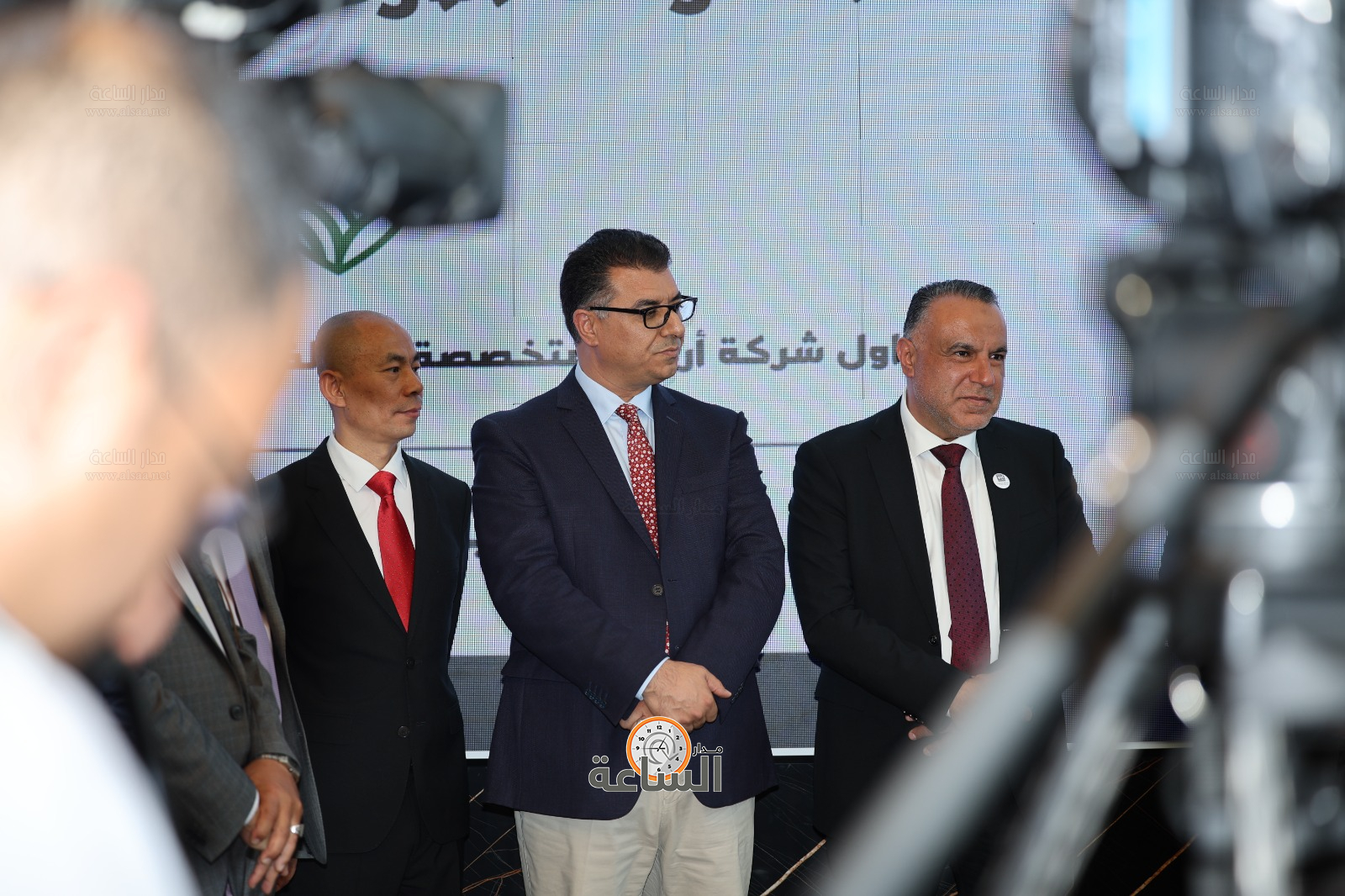 Madar Al-Saa Images 0.21341883221369917