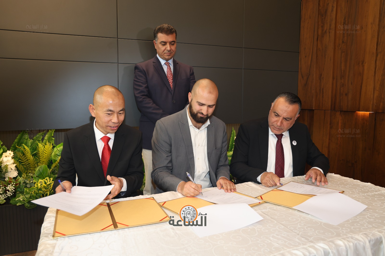 Madar Al-Saa Images 0.38165149589537306