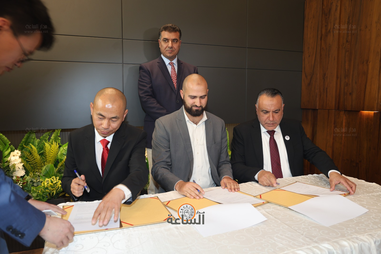 Madar Al-Saa Images 0.1744070310926037