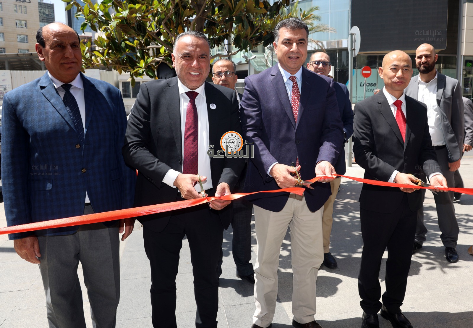 Madar Al-Saa Images 0.06556759499552356