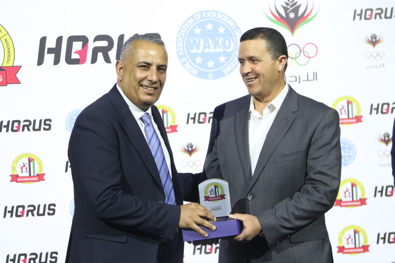 Madar Al-Saa Images 0.758722768603771