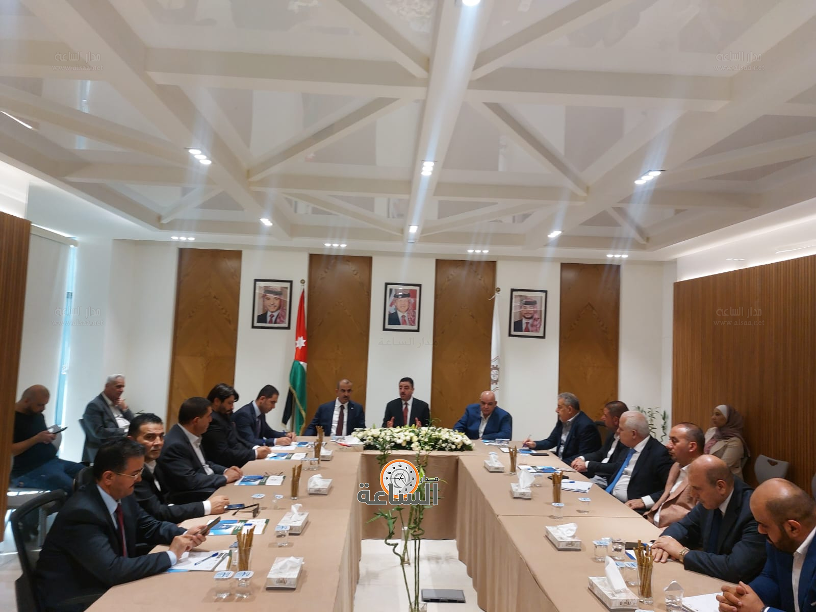 Madar Al-Saa Images 0.3404331671809626