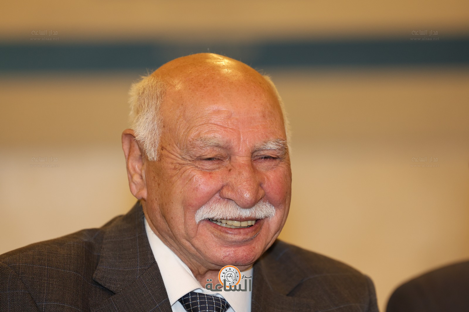 Madar Al-Saa Images 0.4543804365415669