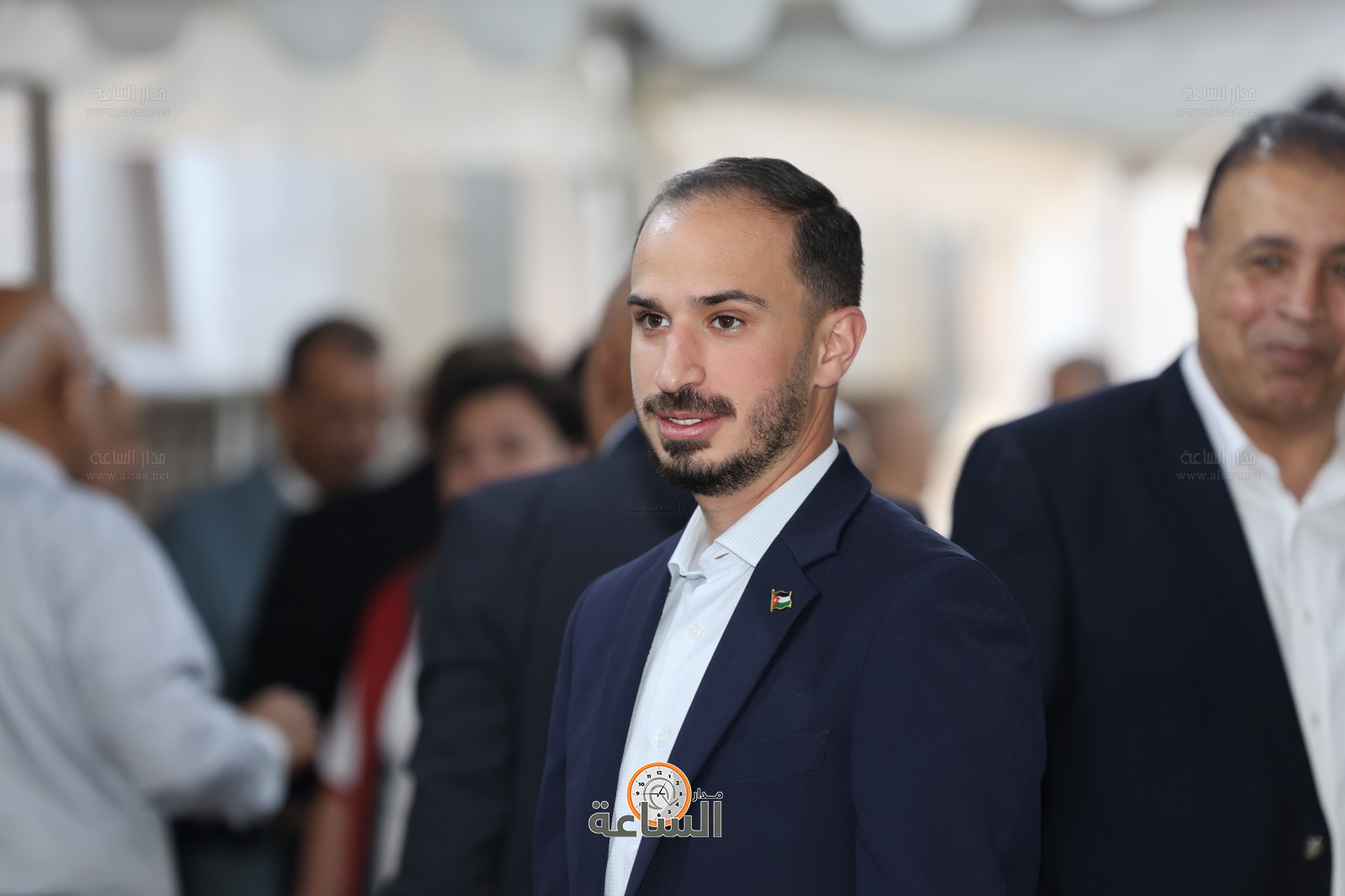 Madar Al-Saa Images 0.6516250352333385