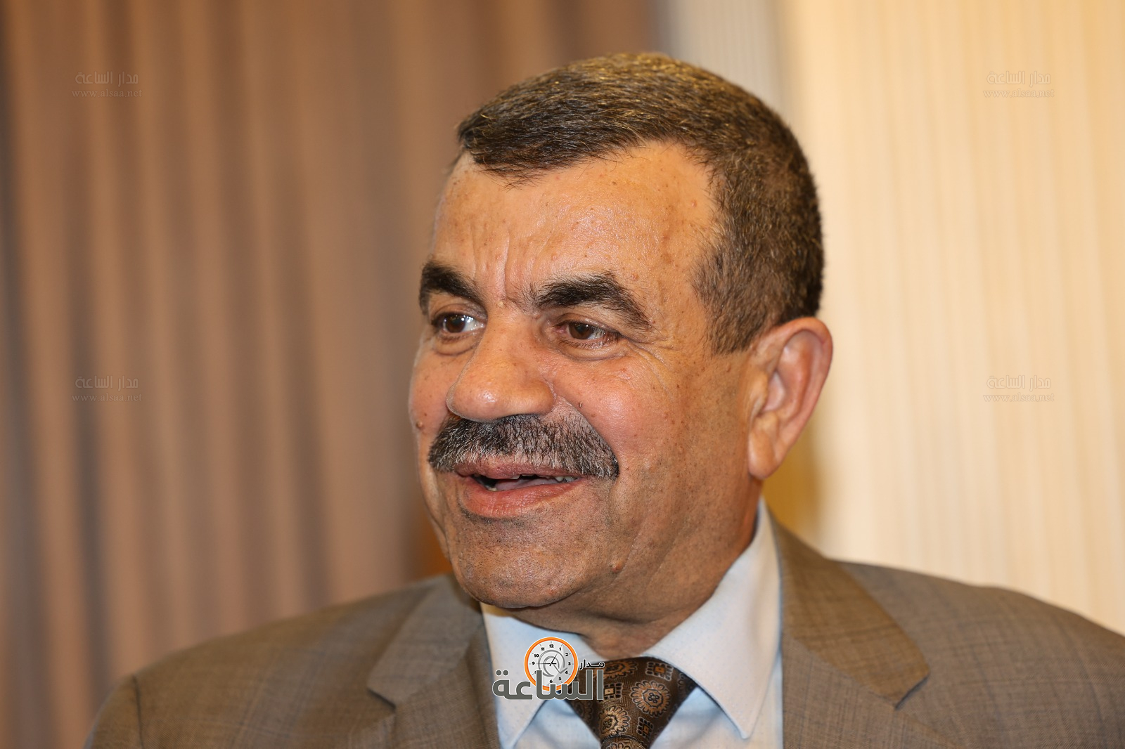 Madar Al-Saa Images 0.613868895123685