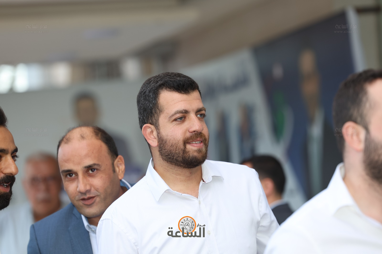 Madar Al-Saa Images 0.5229298375495114