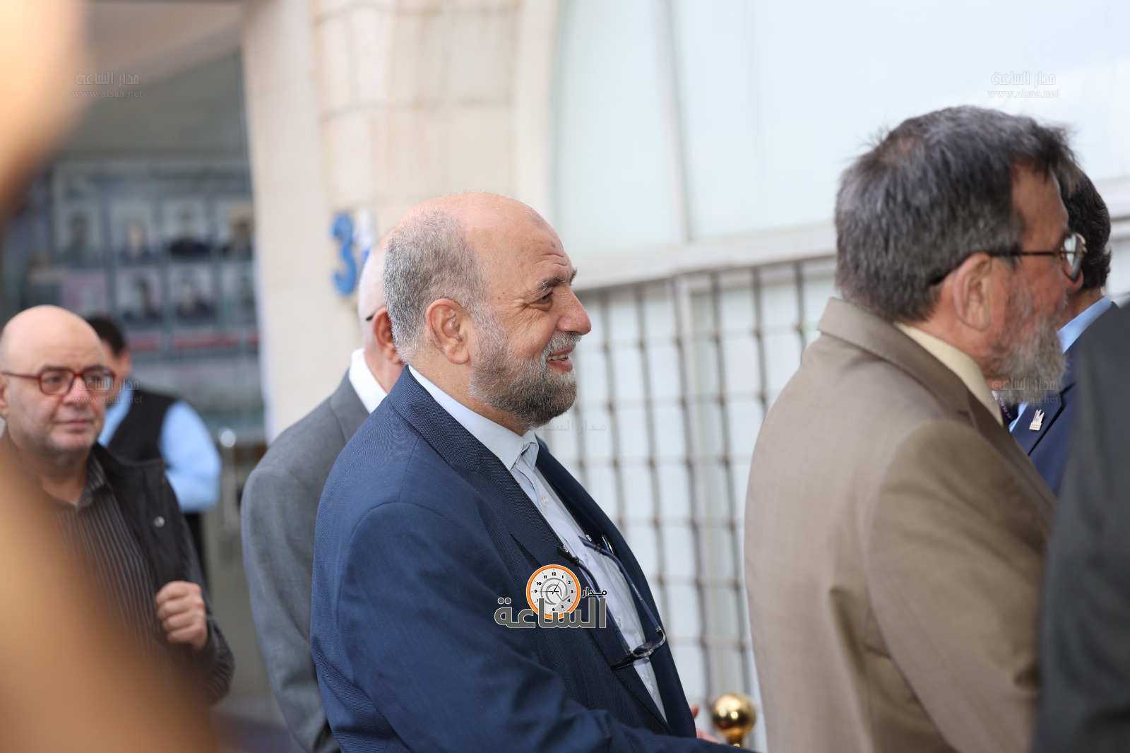 Madar Al-Saa Images 0.5883899089167391