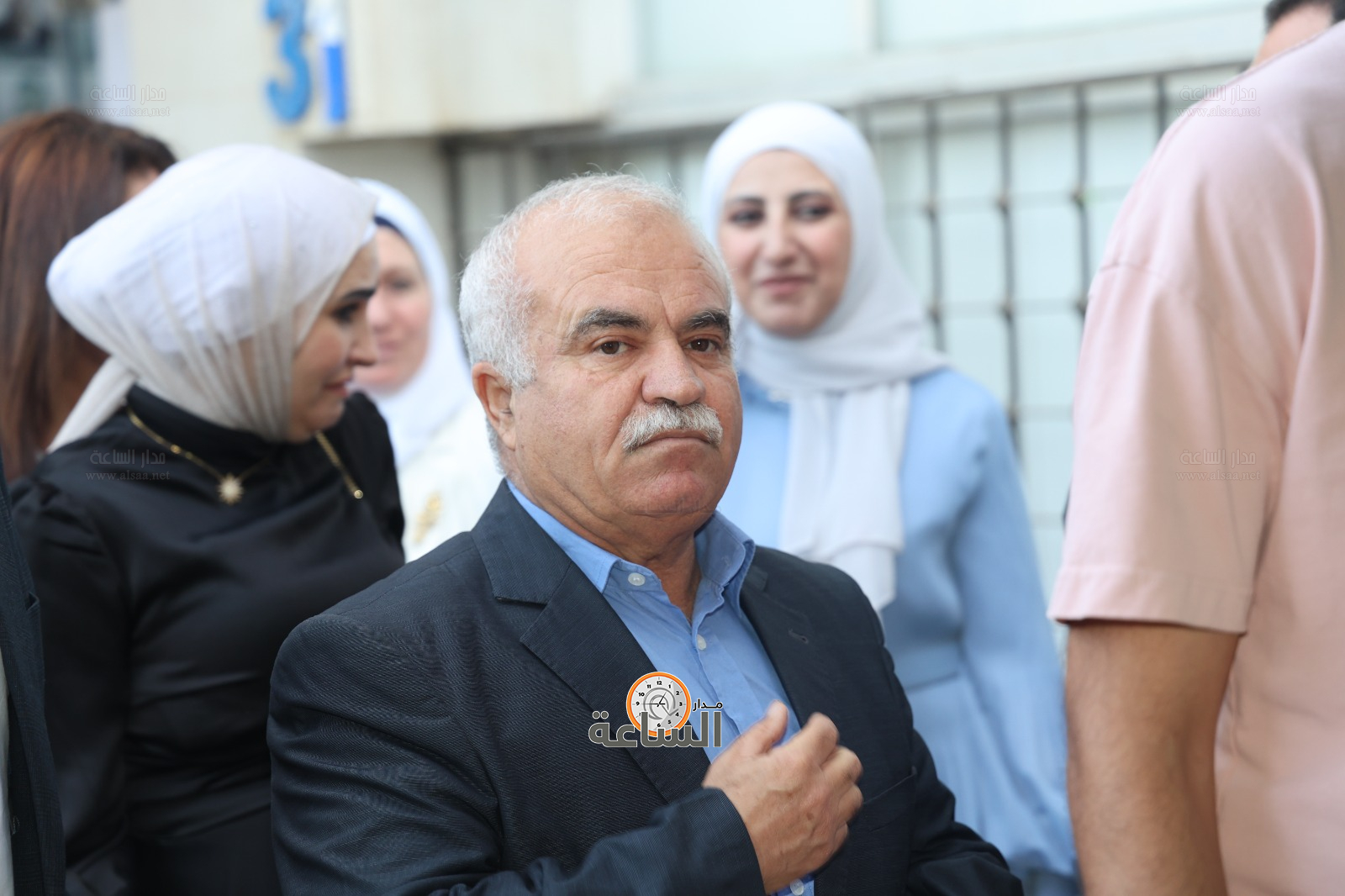 Madar Al-Saa Images 0.9791083754125038