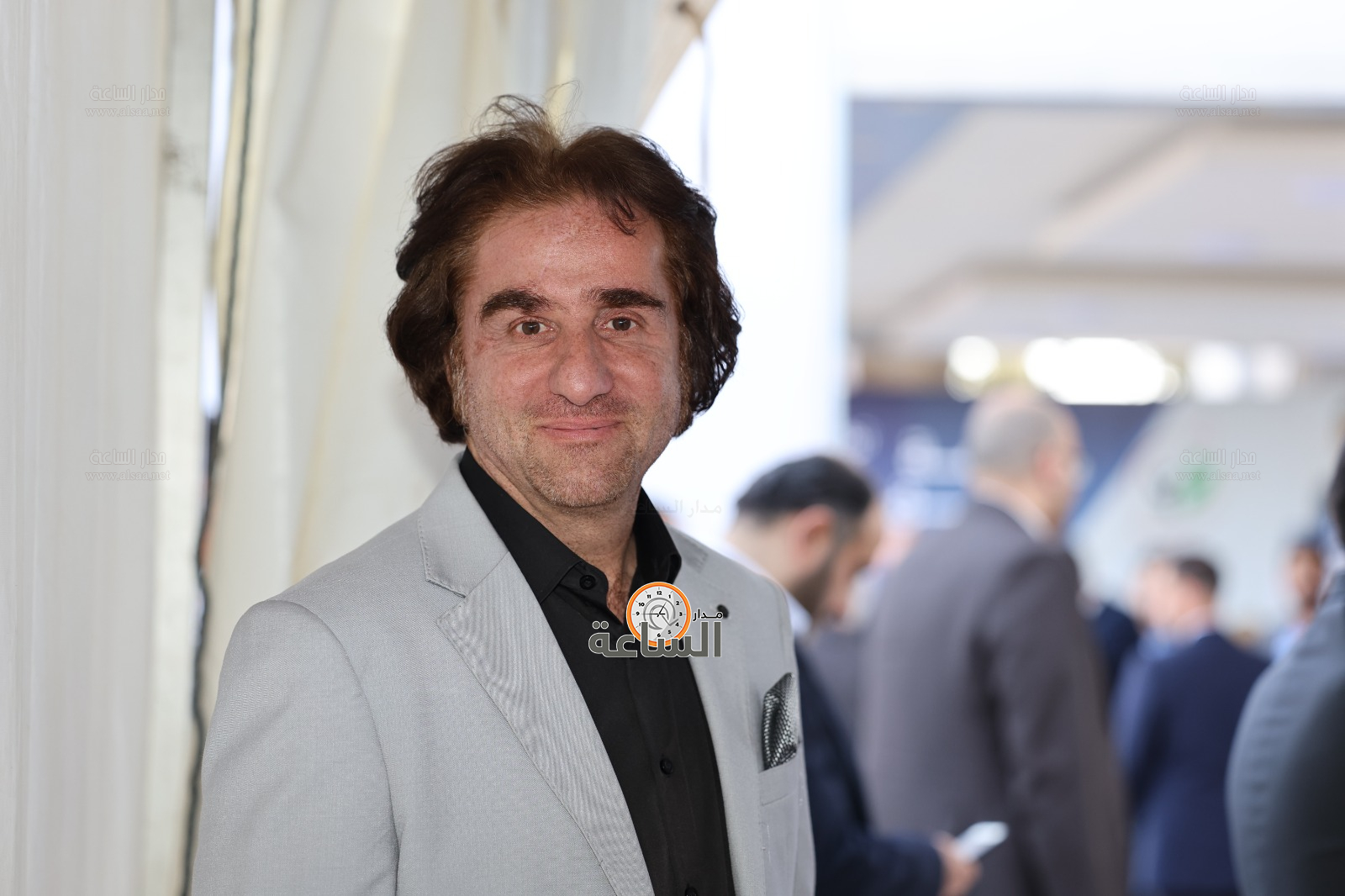 Madar Al-Saa Images 0.3548062752877814