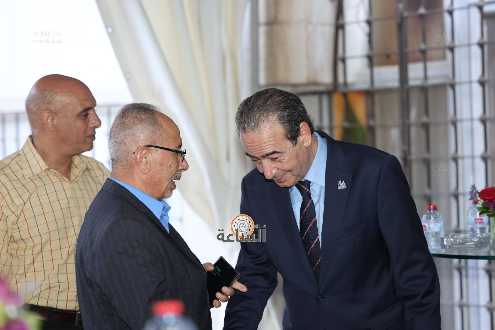 Madar Al-Saa Images 0.5679725731772893