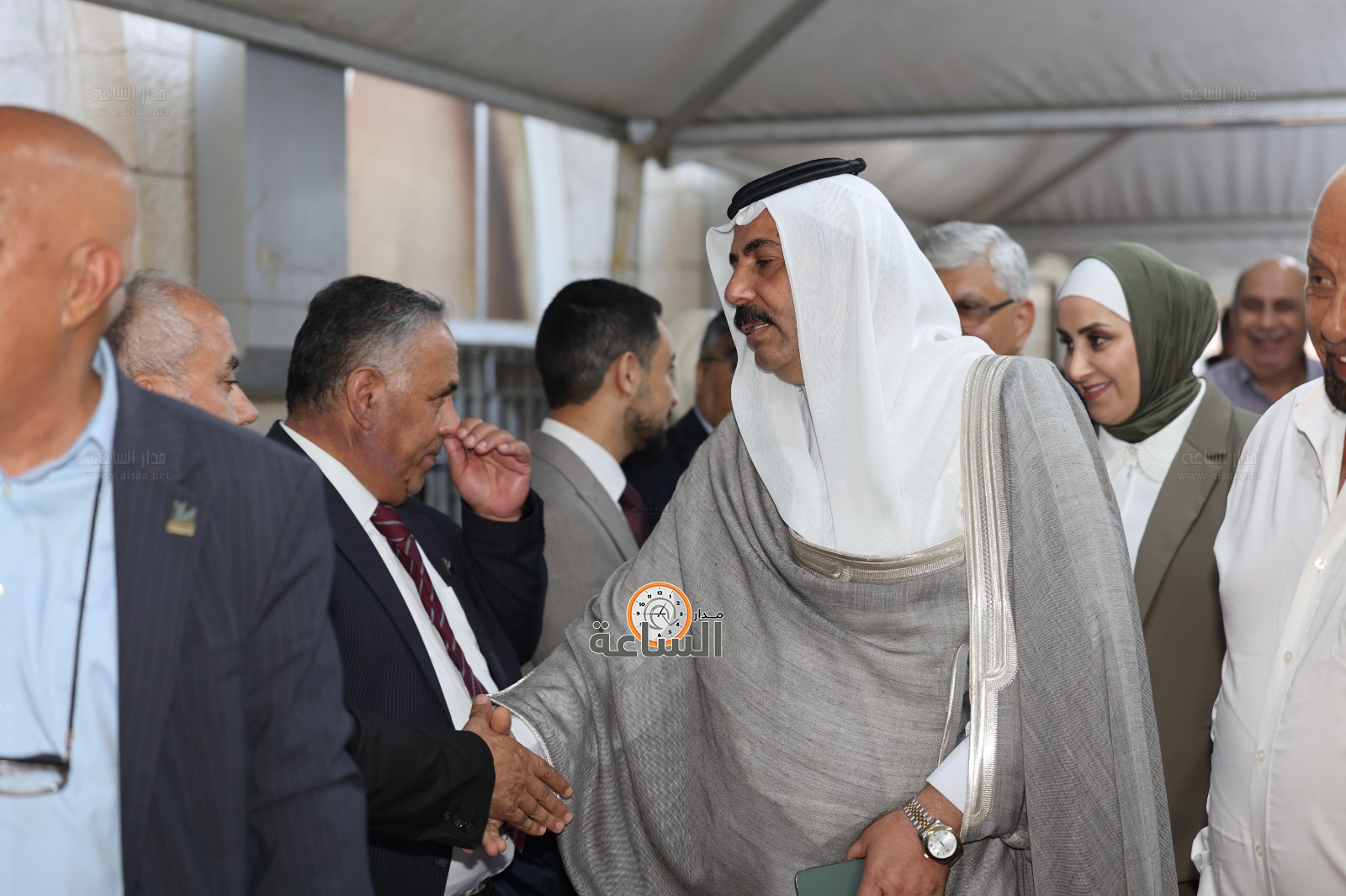 Madar Al-Saa Images 0.41426247525246596