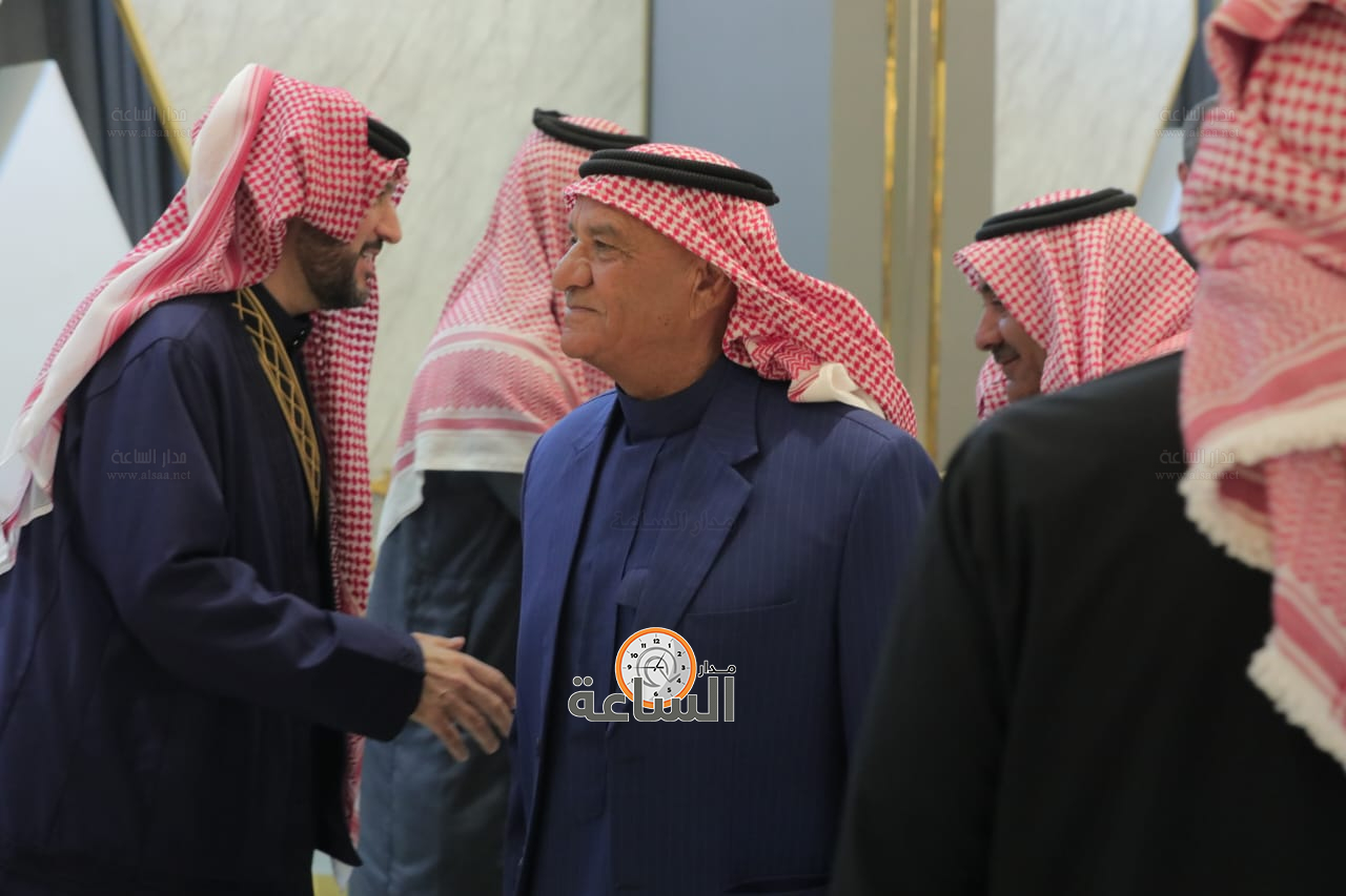 Madar Al-Saa Images 0.680870975839832