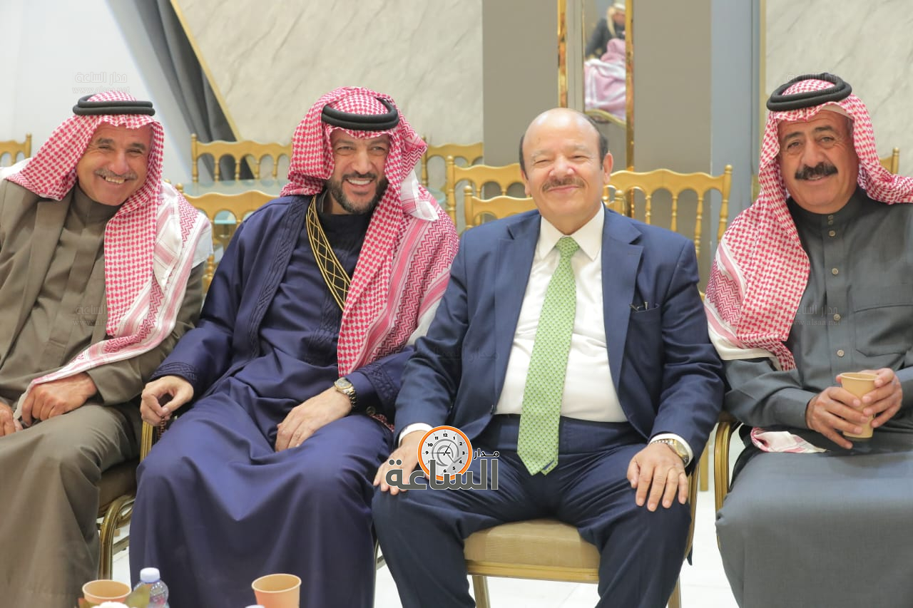 Madar Al-Saa Images 0.23547274404172047