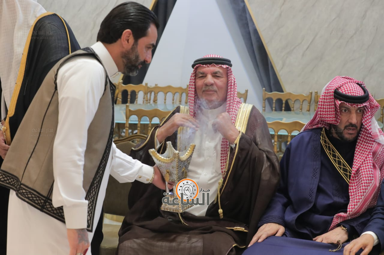 Madar Al-Saa Images 0.05727006932002021