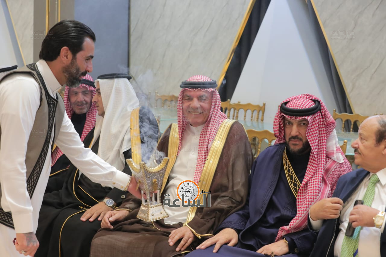 Madar Al-Saa Images 0.9335575055281193