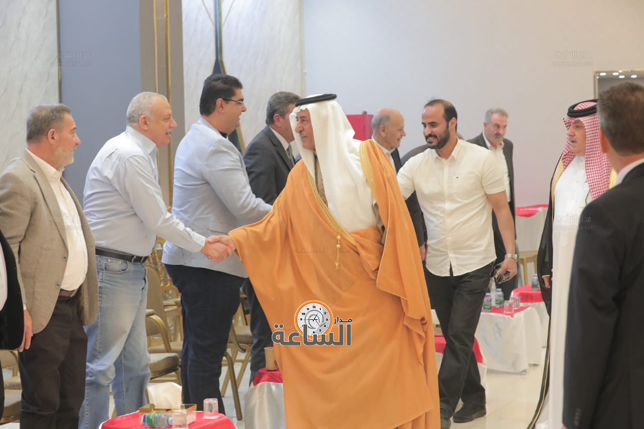 Madar Al-Saa Images 0.7470459346978721