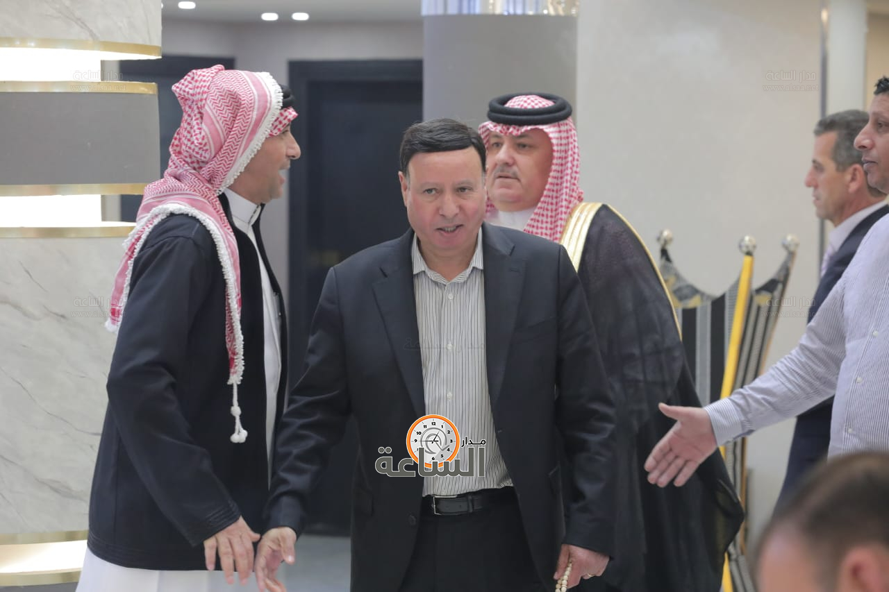 Madar Al-Saa Images 0.8356316390139926