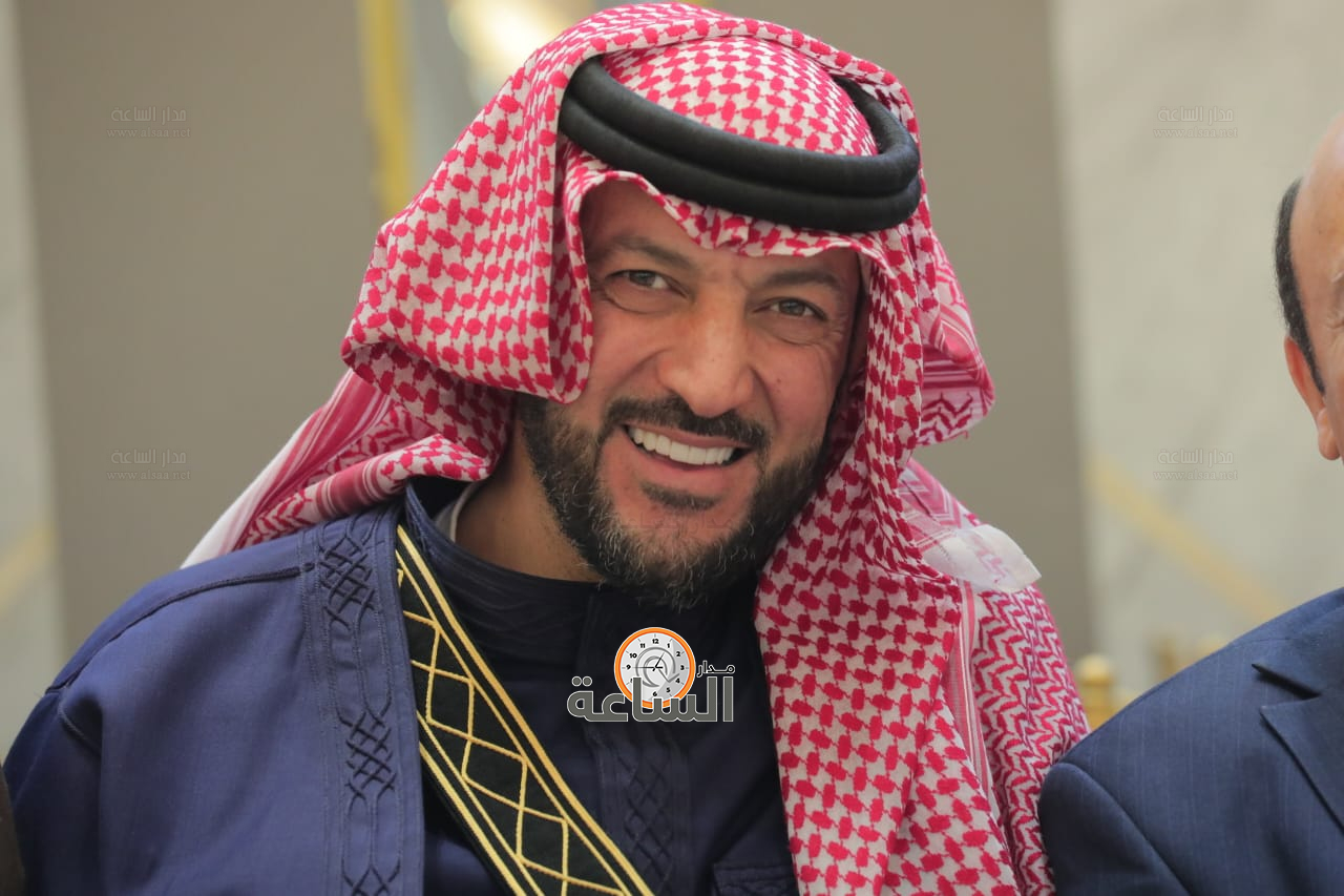 Madar Al-Saa Images 0.37656348564545283