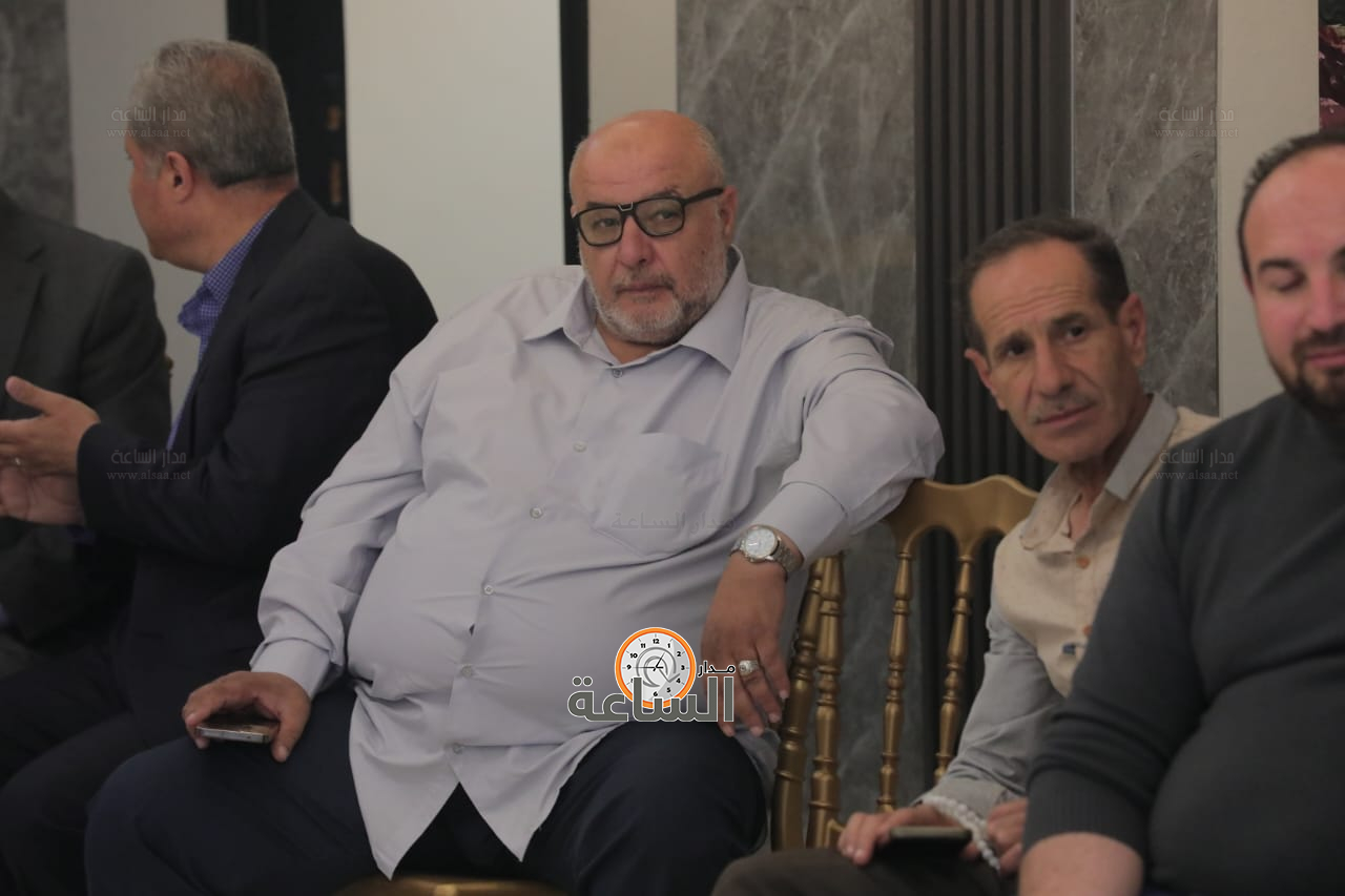 Madar Al-Saa Images 0.41075045845479785